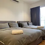 4 Pax Monorail Suite Next To Quill City Mall