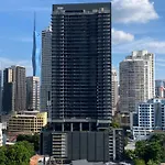 4 Pax Monorail Suite Next To Quill City Mall